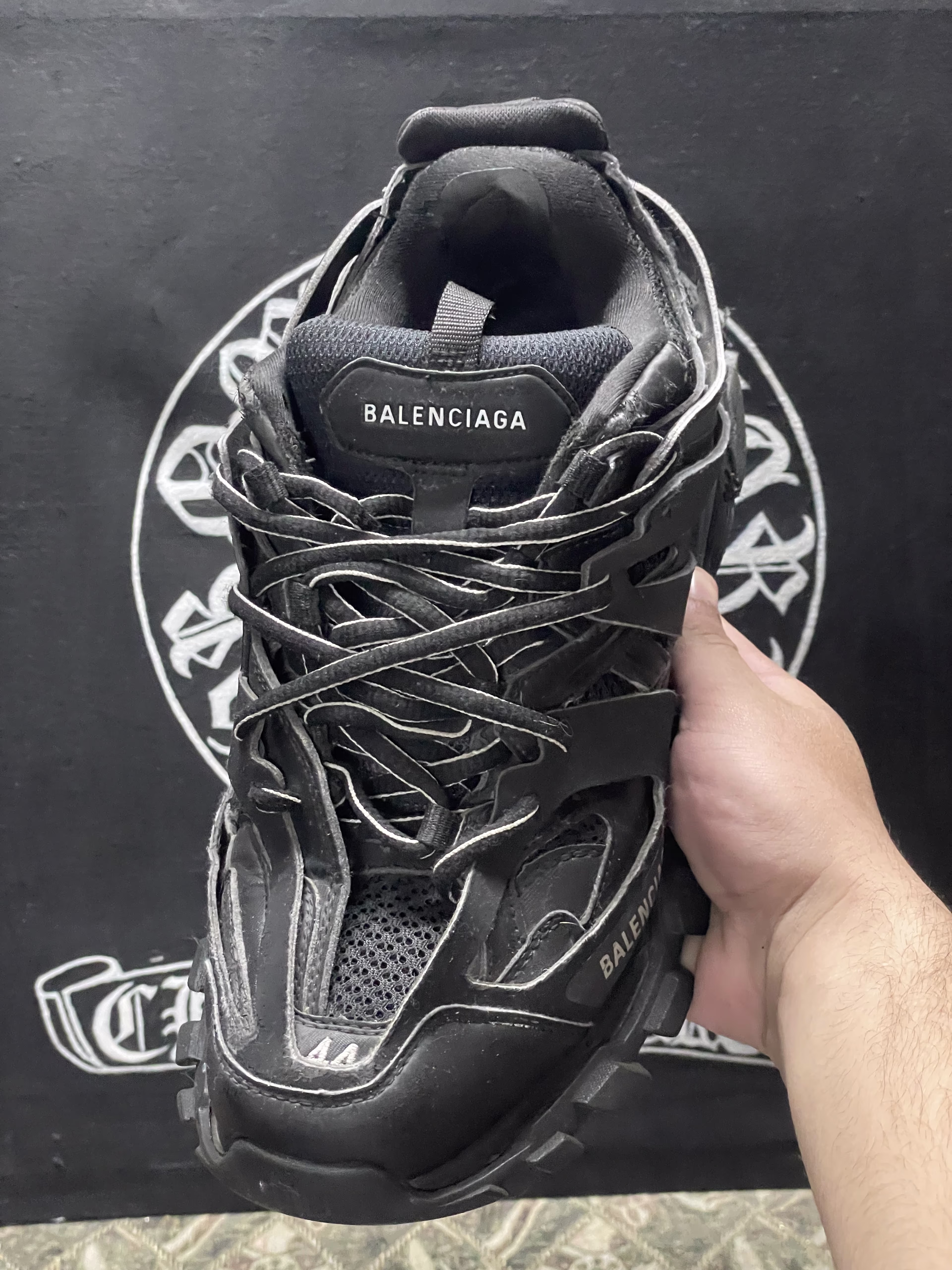 Balenciaga Balenciaga teack black - 9/10 Preloved luxury in Pakistan