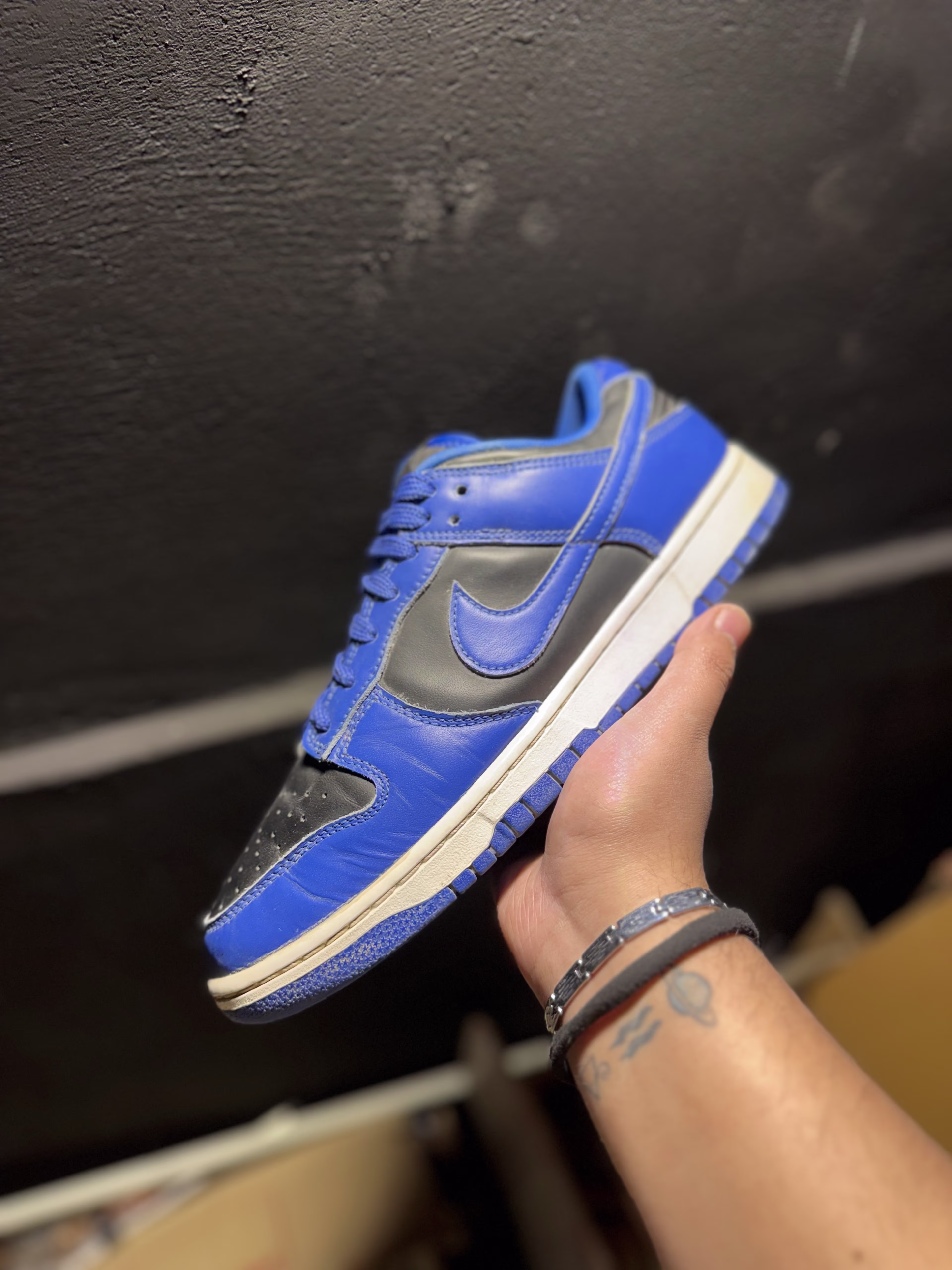 Nike Nike SB Dunk  Hyper Cobalt - 10/10 Preloved Daily wear sneakers in Pakistan