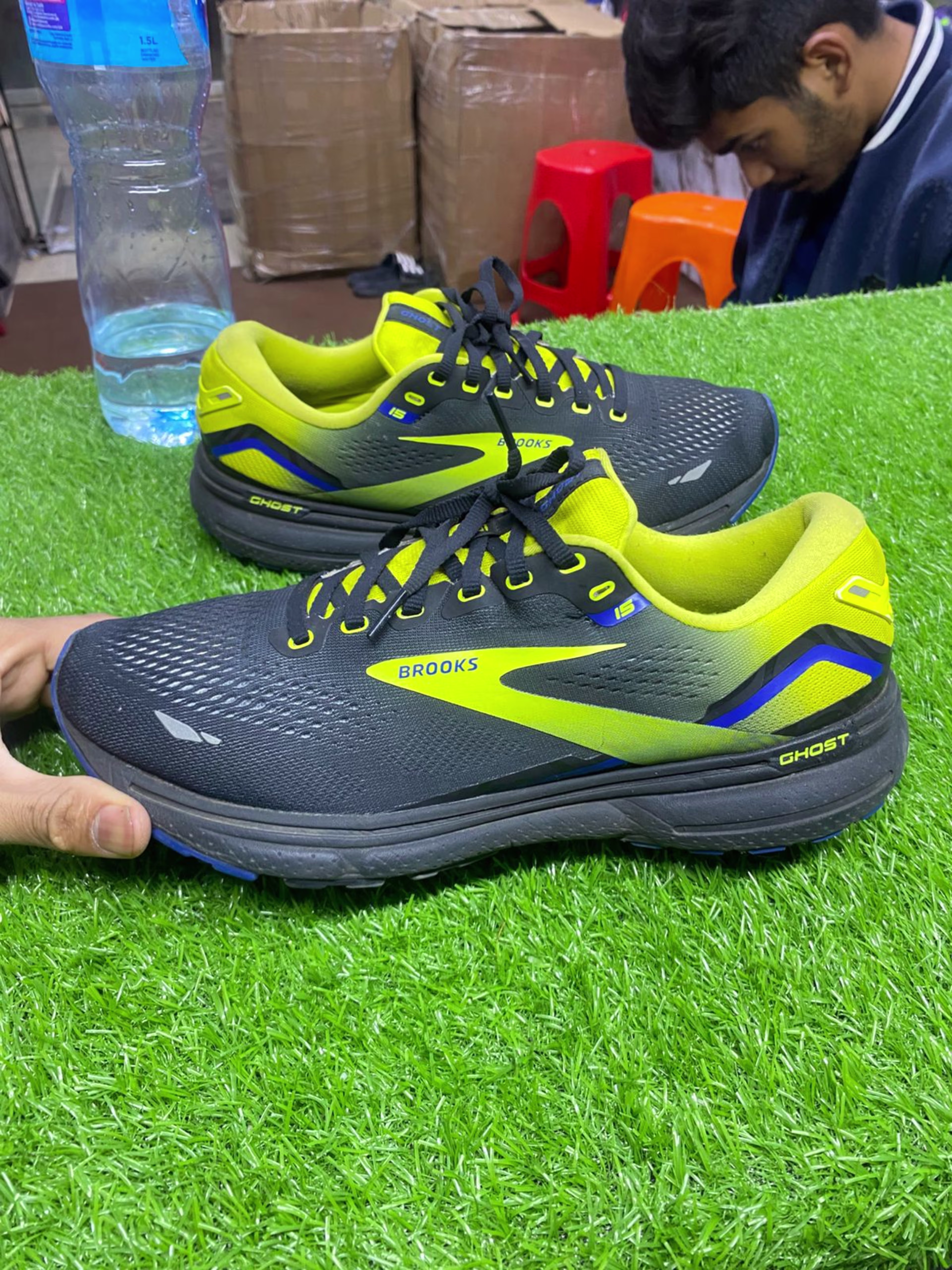 Brooks Brooks Ghost - 10/10 Preloved Running in Pakistan