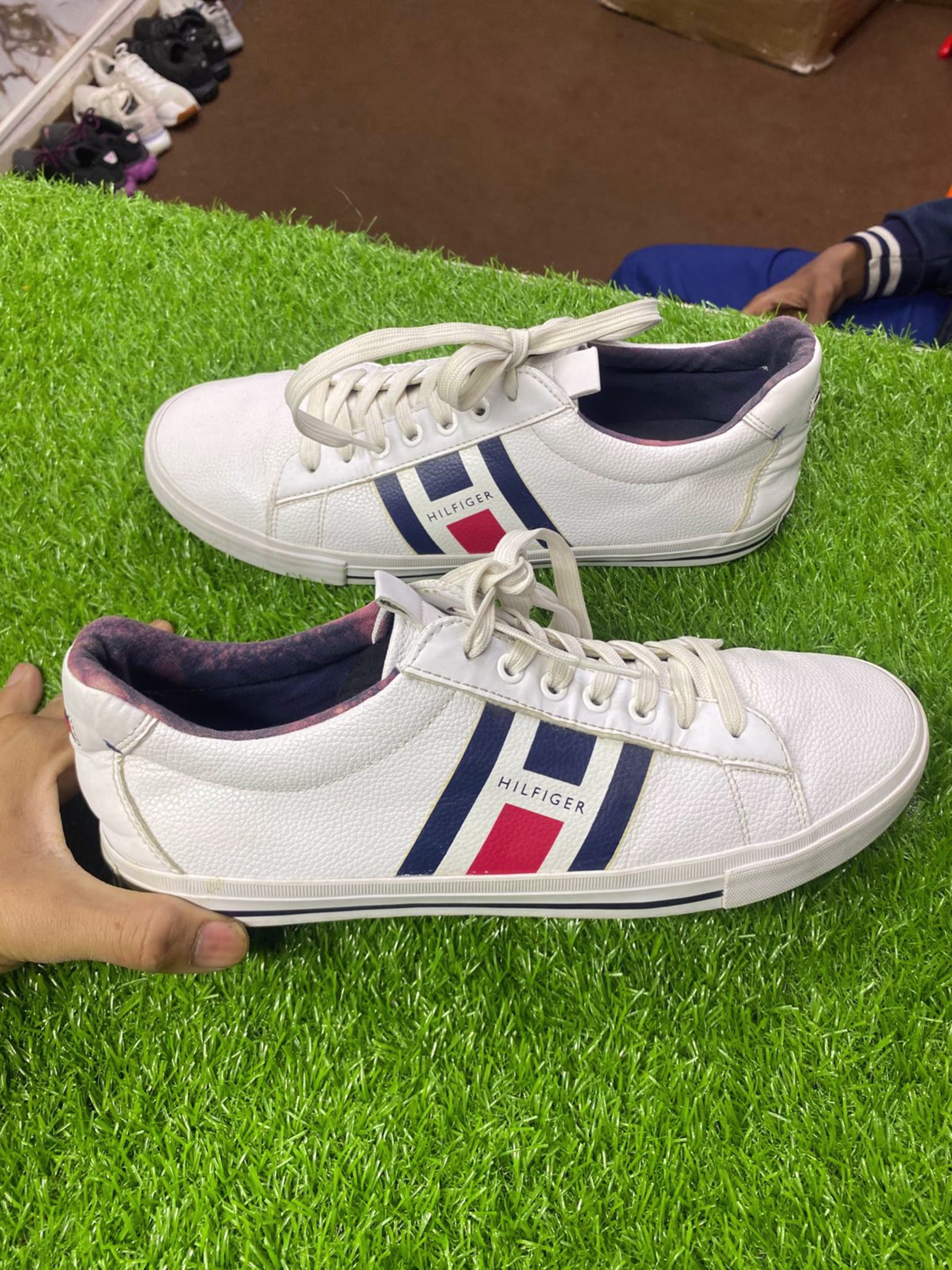 Tommy Hilfiger Tommy Hilfiger Sneaker - 9/10 Preloved lifestyle in Pakistan