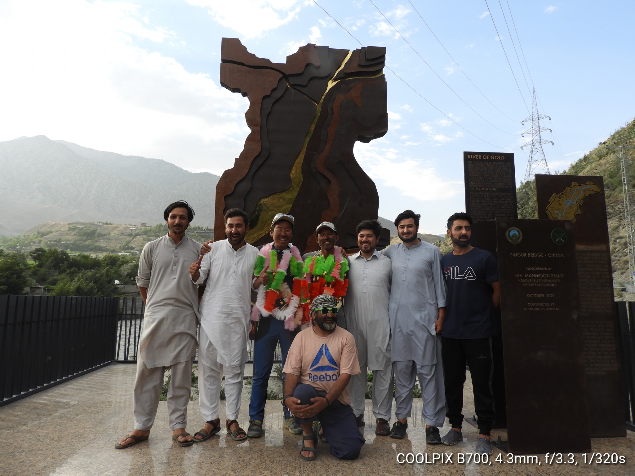 Shabdaraz with the Japanese Terich Mir Summit Team