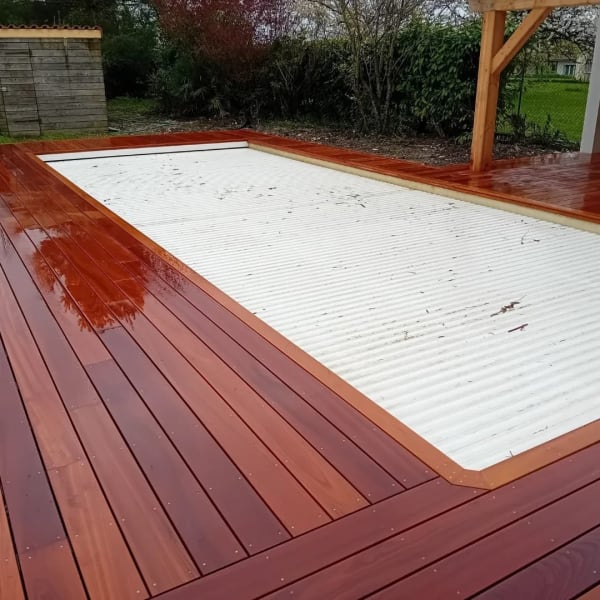 Terrasse en Tatajuba : élégance et durabilité garanties