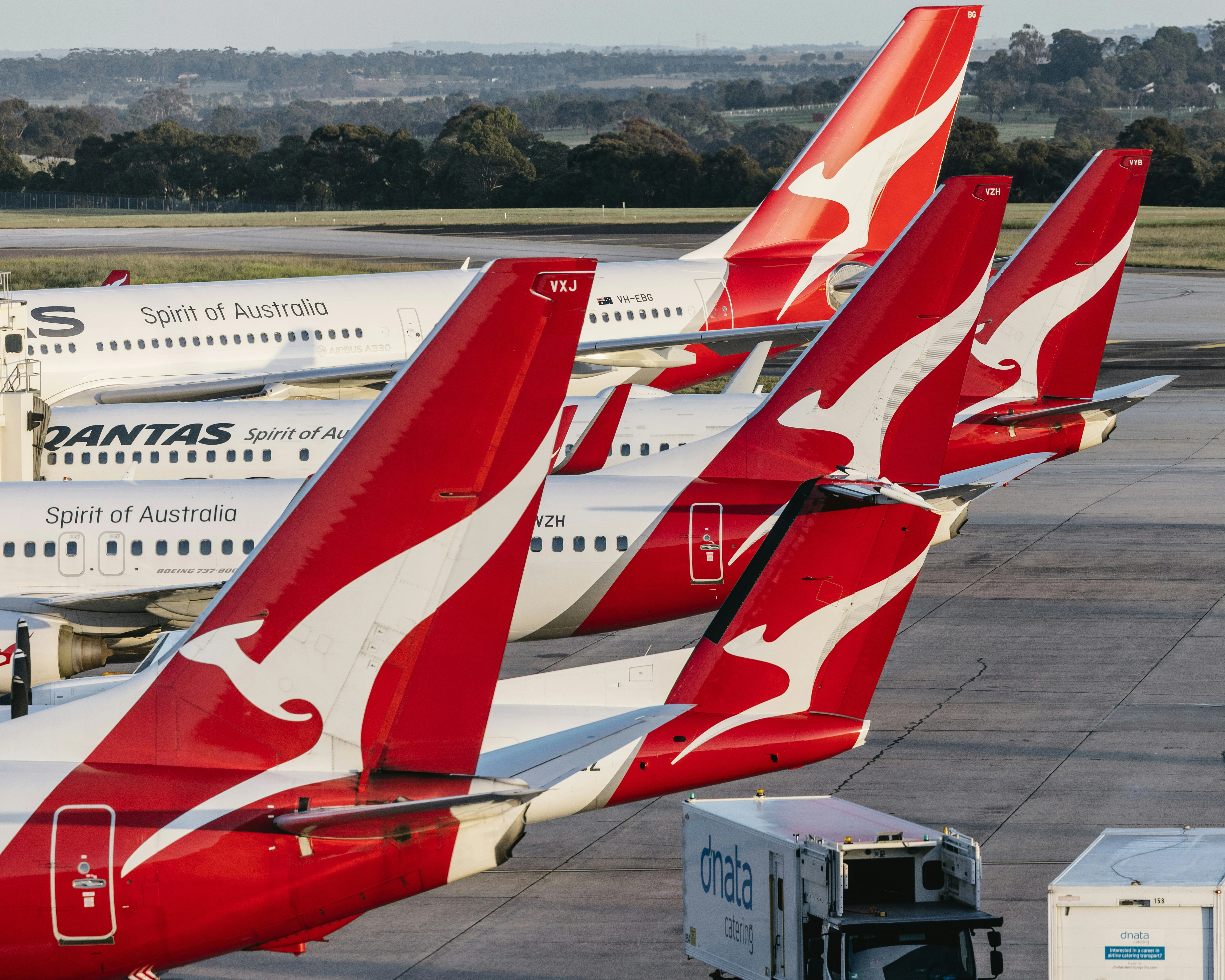 Passenger aircraft at the gate — ME CABS fixed-fare Maroondah to Melbourne Airport and Avalon transfers