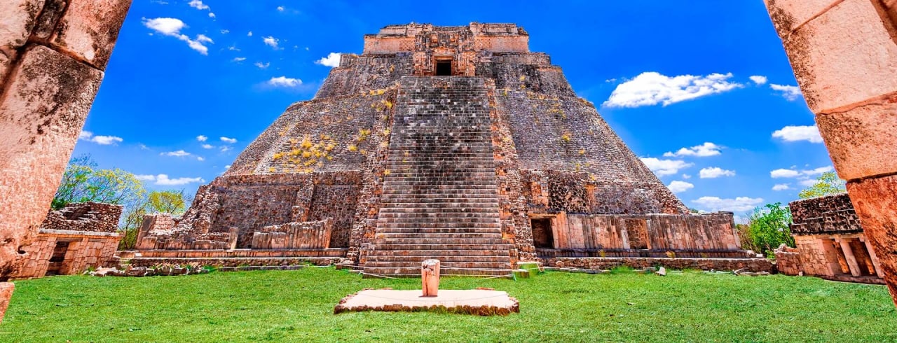 Uxmal, Pirâmide do Mágico, antiga cidade maia