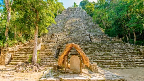 Cobá