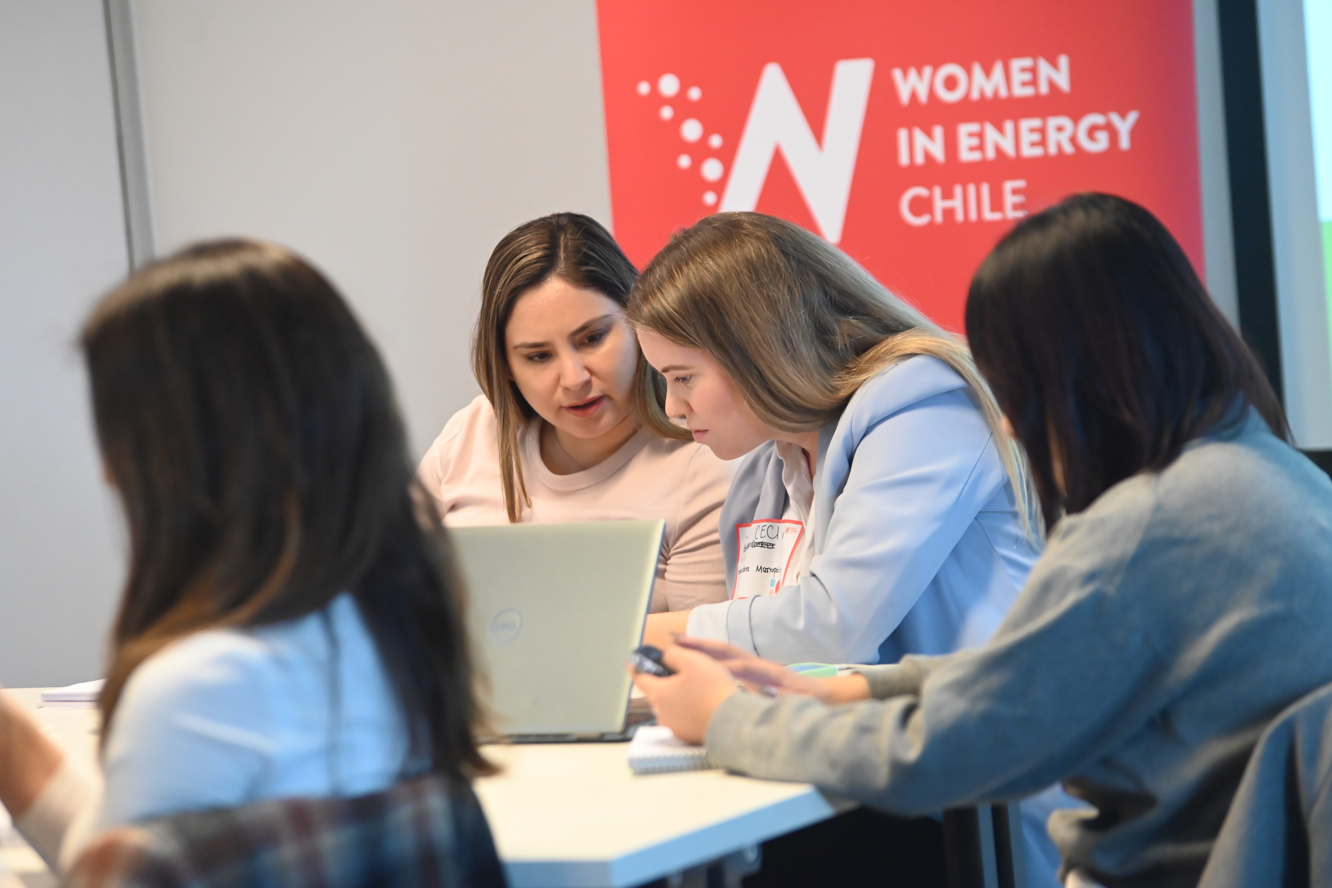 Comunidad Women in Energy Chile