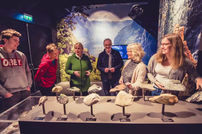 Norsk Fjordsenter - Besøkssenter verdsarv Geirangerfjorden