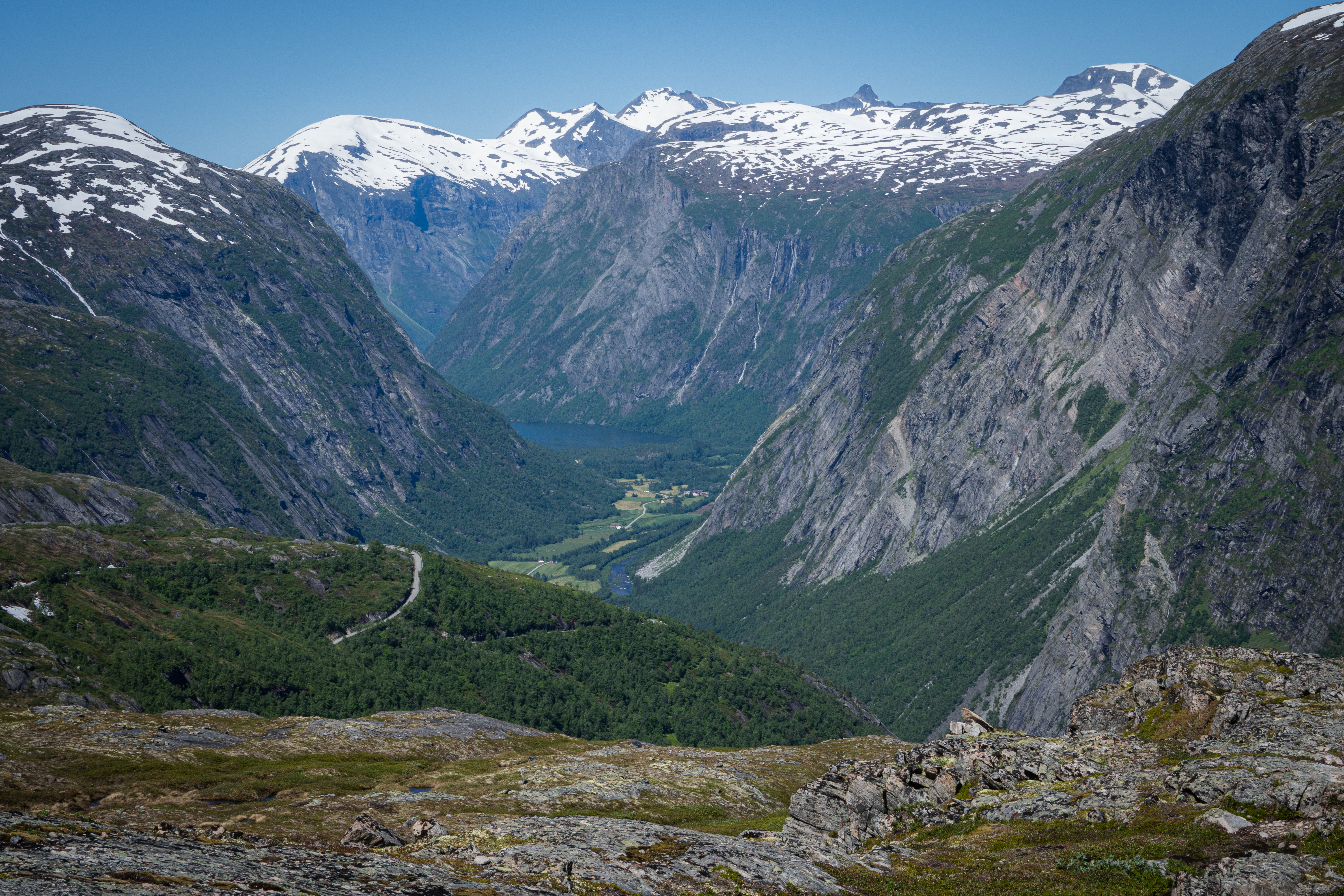 Porno fotosuratlar uchun pozalar siz buni qilasiz