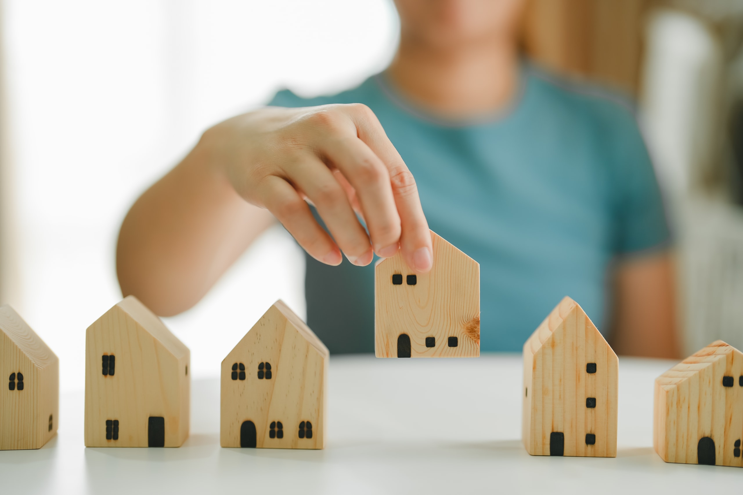 Leasehold vs Freehold: What You Need To Know Before You Buy - Rainer Hughes