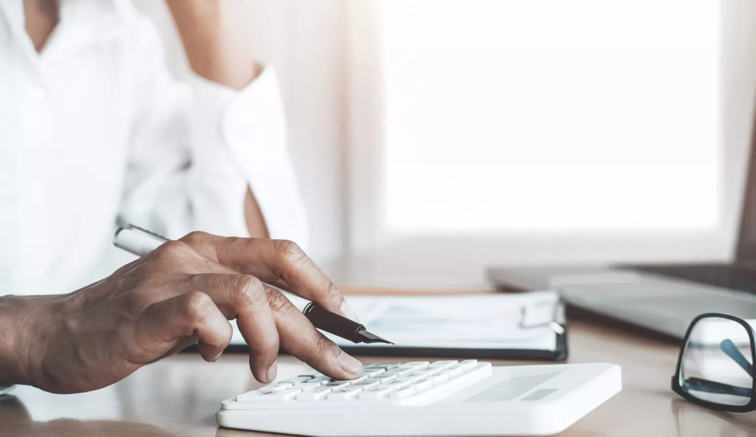This is what you need to know about VAT and shipping costs.