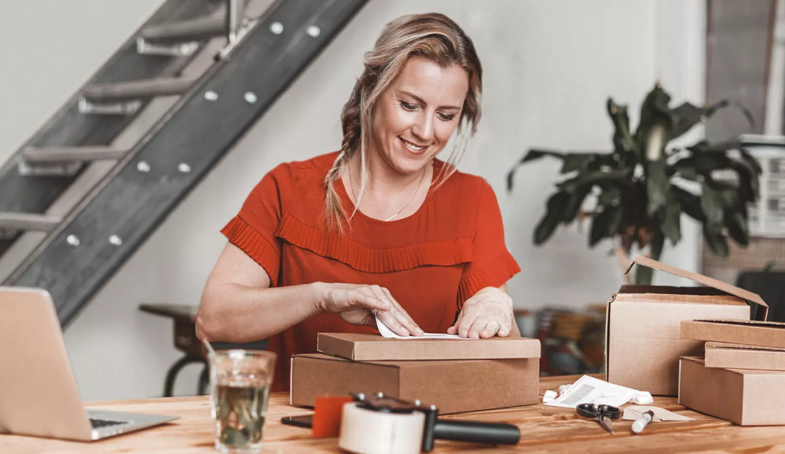 Prepare your shipping process optimally for the end-of-year period with these 5 features.