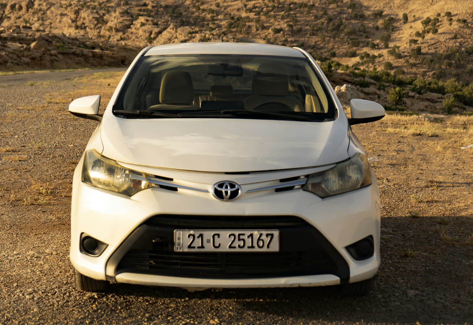 Toyota Yaris Ativ 1.2 J ปี 2019 สีขาว มือสอง