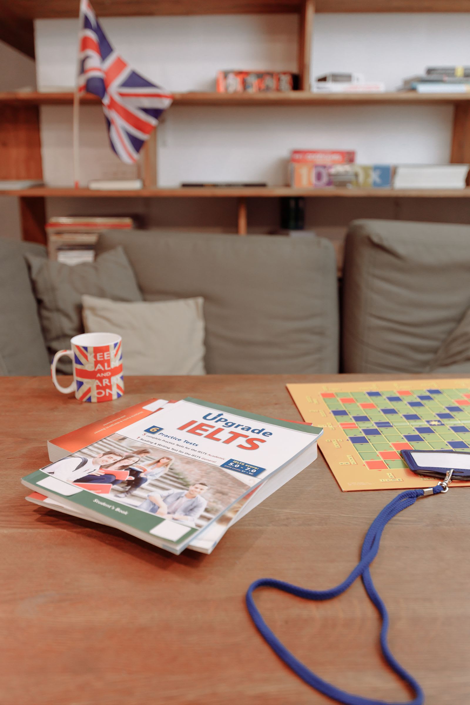 หนังสือเตรียมสอบ IELTS Cambridge ชุด 3 เล่ม มือสอง