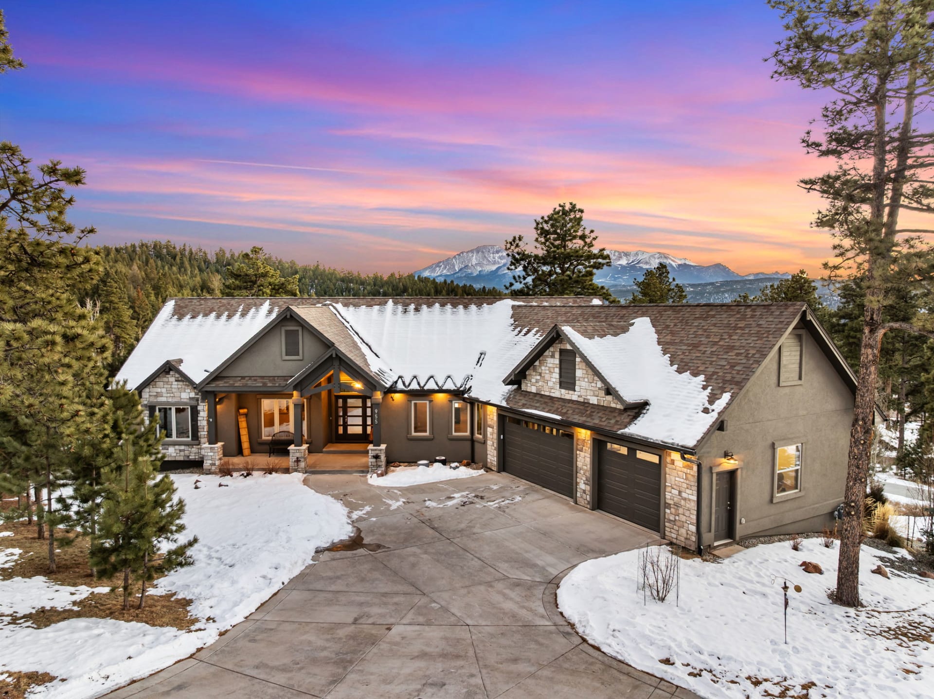 Property on Locklin Way in Woodland Park, CO, photographed by Harrison Christopher