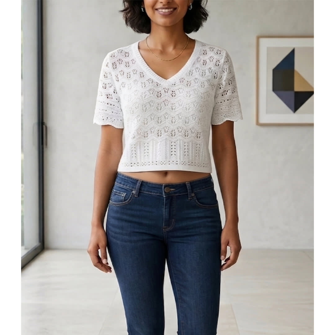Pointel Knit V Neck Tee