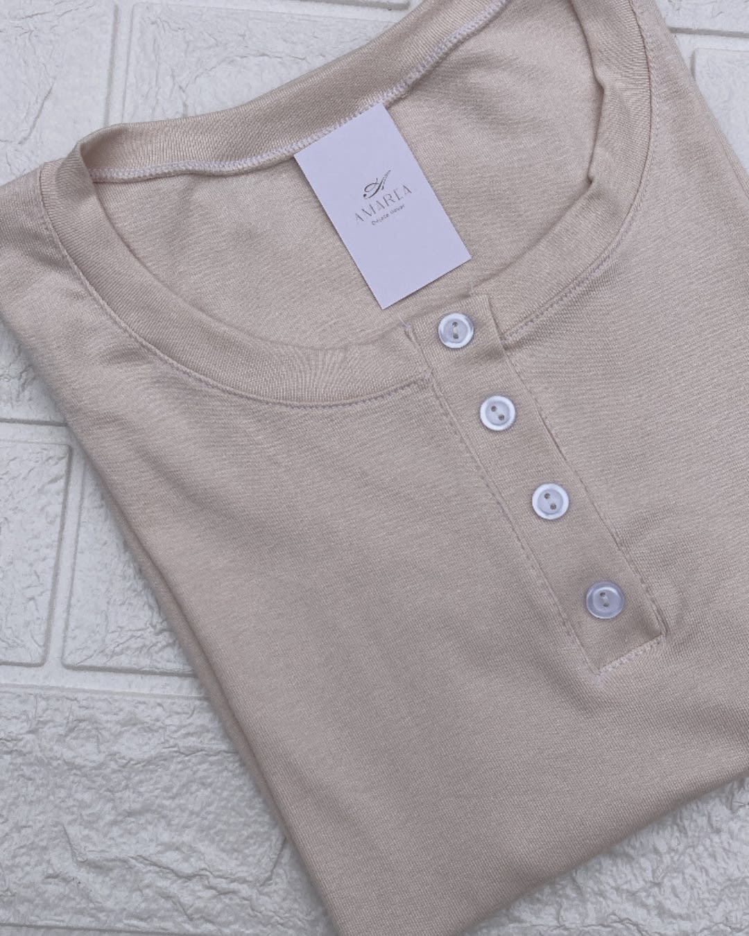 Remera de Morley con Botones