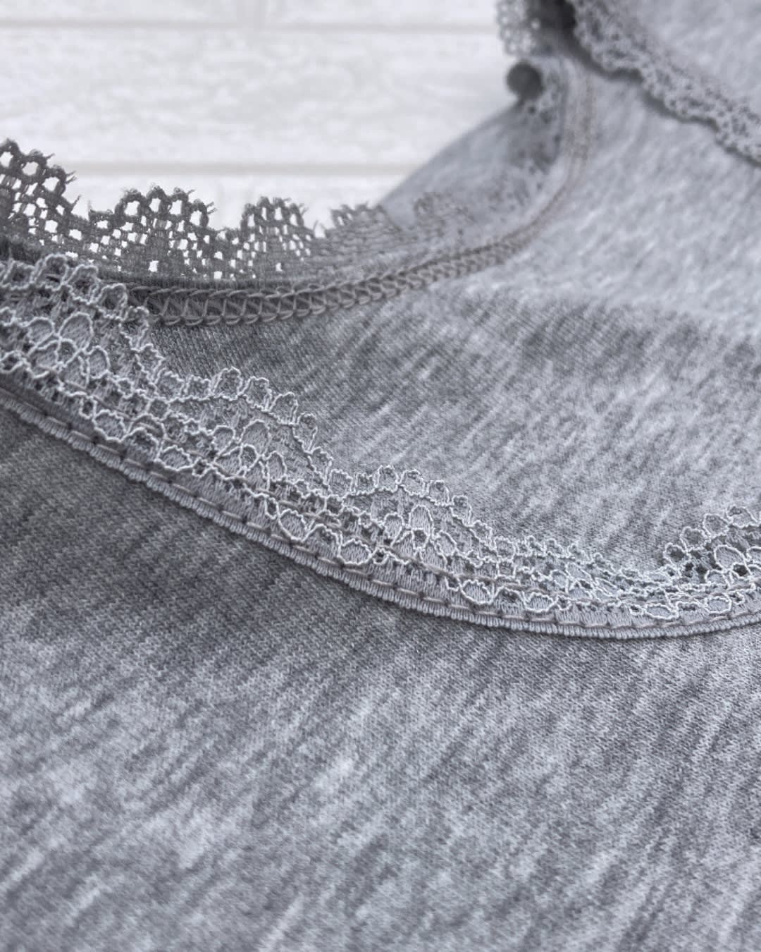 Remera de Morley con Detalle de Puntilla — imagen 3