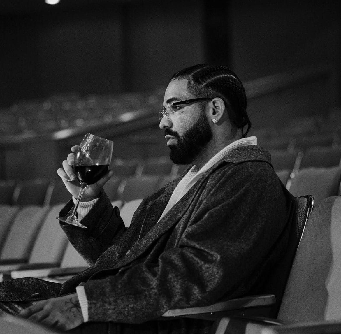 Drake Pensive with Wine Glass — tablet wallpaper preview