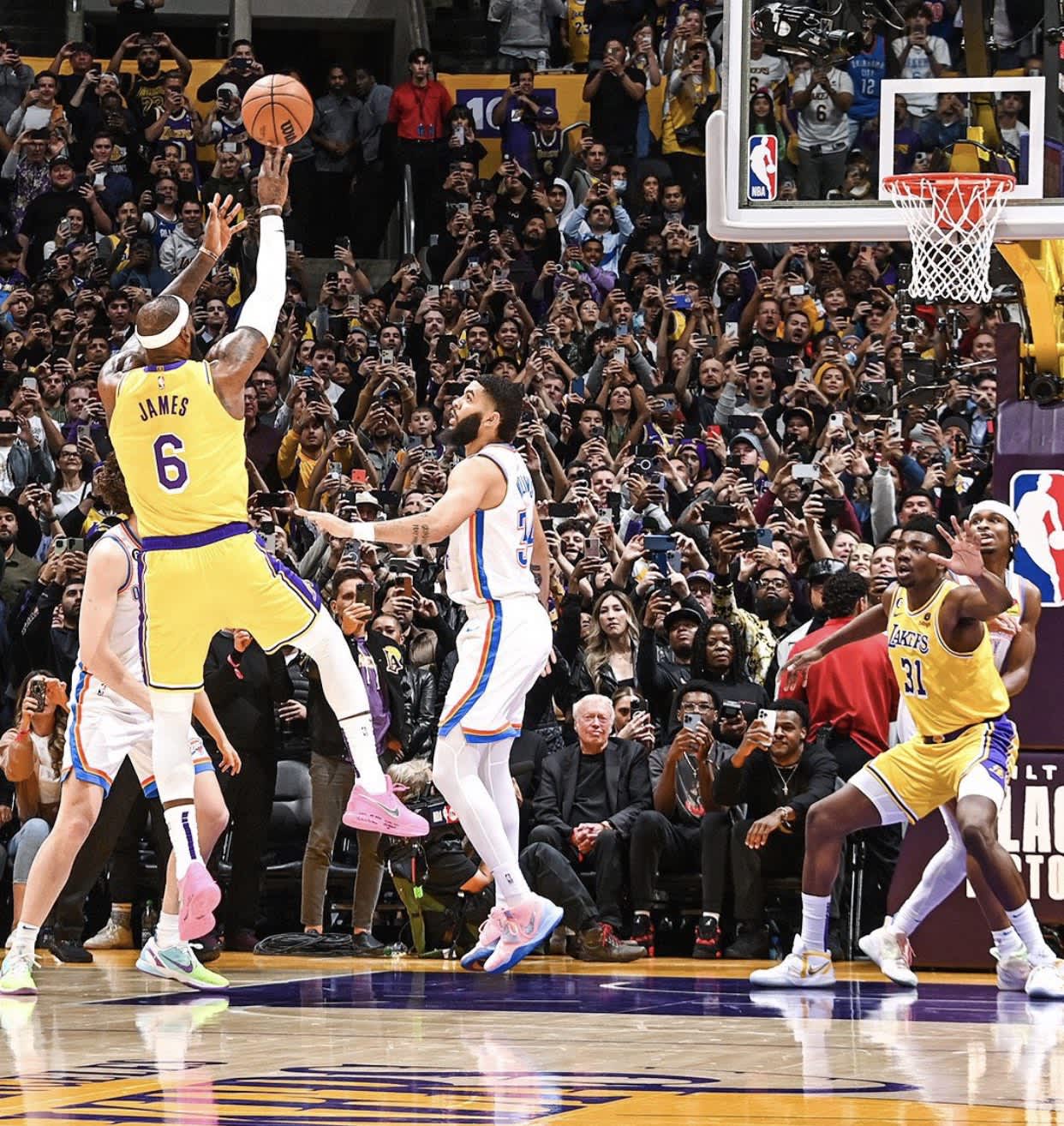 LeBron James Iconic Basketball Shot — phone wallpaper preview
