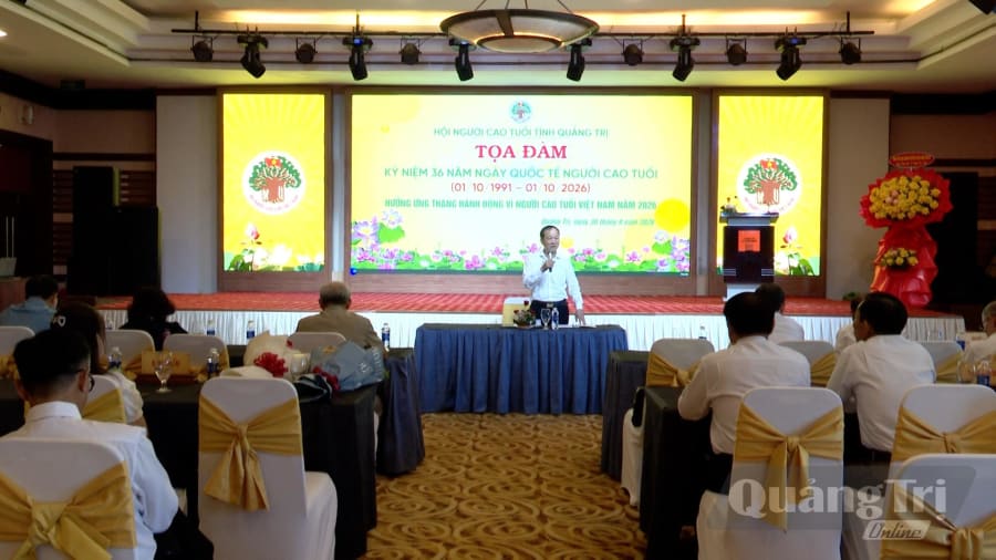 Ông Đinh Công Hải - Chủ tịch Hội NCT tỉnh Quảng Trị phát biểu tại tọa đàm - Ảnh: Đ.H