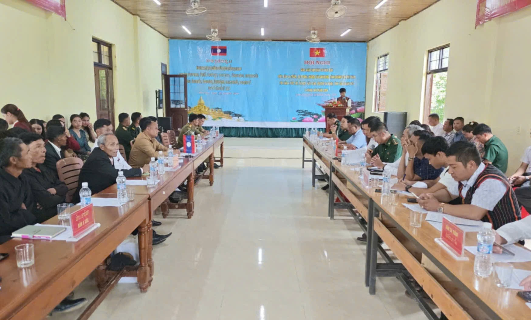 Quang cảnh hội nghị giao ban cụm dân cư biên giới Việt Nam - Lào 6 tháng đầu năm 2026 tại xã Đakrông - Ảnh: K.S