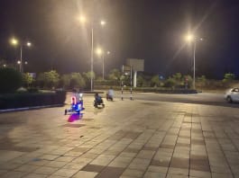 Nguy cơ mất an toàn giao thông từ xe điện mini