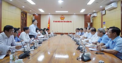 Phát triển sản phẩm tàu du lịch Phong Nha-Huế