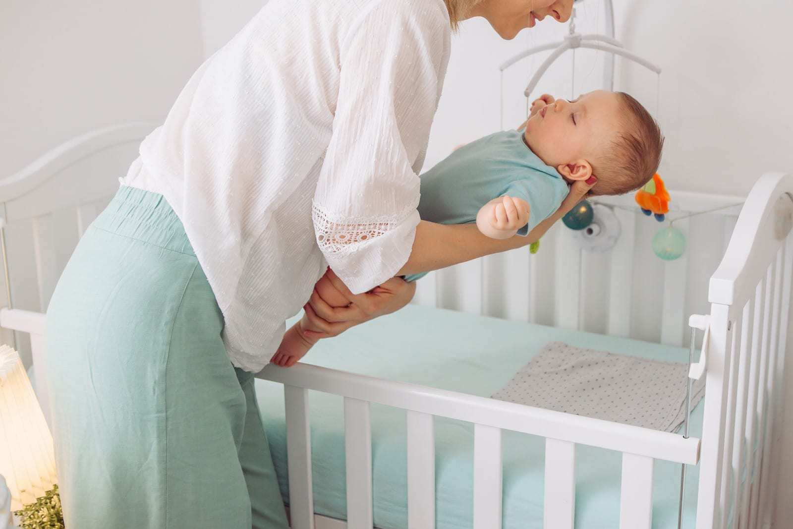 Les signes de fatigue chez les bébés et comment les reconnaître