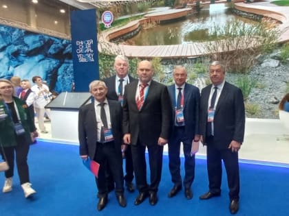 Глава округа А.И. Евсеев принимает участие в работе Красноярского экономического форума «Время Сибири».