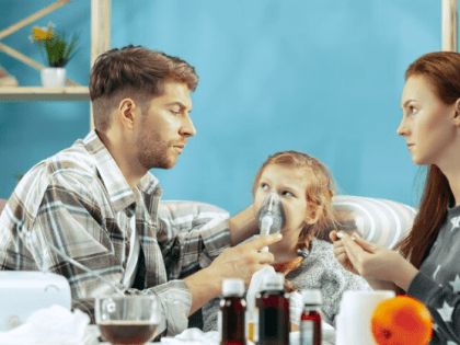 Дети из красноярских школ заразились «стодневным кашлем»: их отправили на карантин