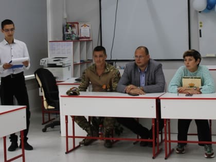 Участник СВО из села Берёзовское побывал в родной школе