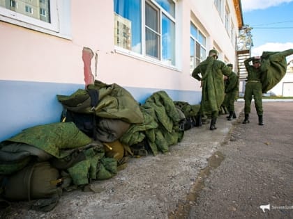 Военнослужащие получат две недели отпуска после полугода службы