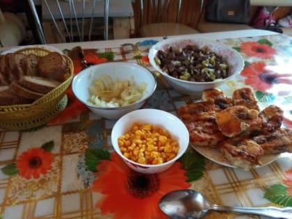 Красноярцам объяснили, почему не надо жалеть прошлогодние салаты