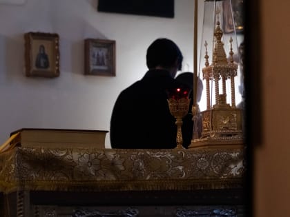 Правящий архиерей возглавил Литургию в красноярском Трёхсвятительском храме