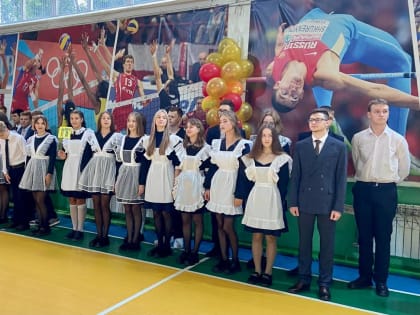 В школах Иланского района прошли торжественные линейки