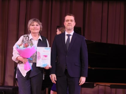 «Лучшая детская художественная школа»