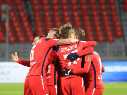 Красноярский «Енисей» сыграл вничью с «Ротором» в своём тысячном матче