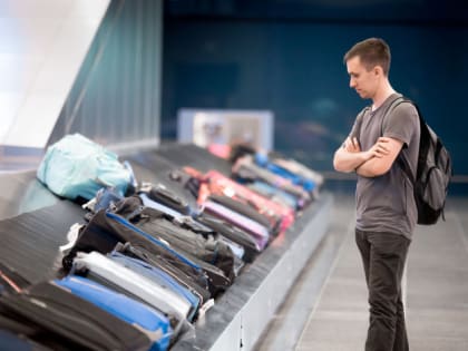 В Европу теперь только без телефона и чемодана? Новые правила посещения Евросоюза