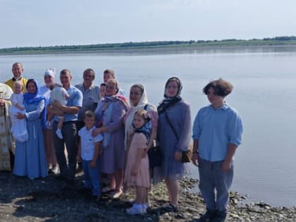 В День Крещения Руси в селе Туруханске было совершено Таинство Крещения в водах реки Нижняя Тунгуска