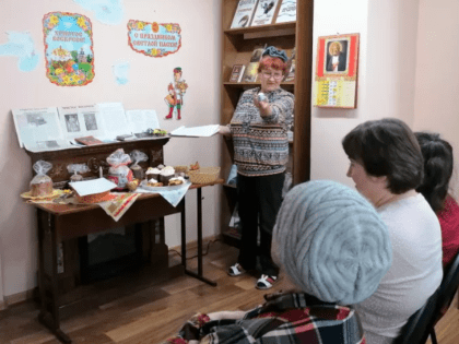 Поэтическая гостиная «Звучит нам песня Воскресения»