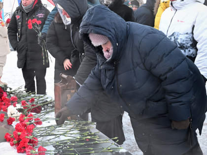 В Норильск доставили капсулу с «Огнем Победы»