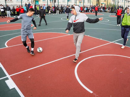 В Дудинке открылась новая спортивная площадка
