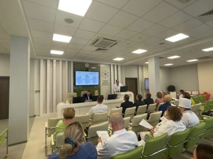 В краевом онкодиспансере состоялось заседание общественного совета.