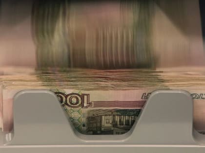 Работающим россиянам предложат варианты самим копить на свою пенсию