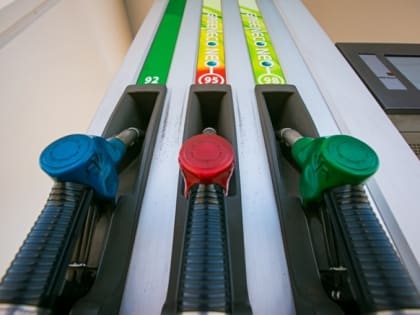 В Госдуме озвучили хорошую новость для водителей насчет цен на топливо