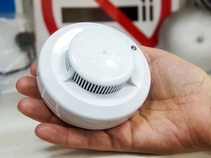 Уважаемые жители Каратузского района! Для вашей безопасности и безопасности ваших близких рекомендуем установить в своих жилых помещениях автономные дымовые пожарные извещатели!