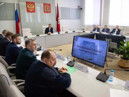 В Красноярском крае добровольным пожарным в разы увеличат выплаты