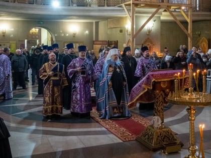 Митрополит Пантелеимон в Торжество Православия совершил Литургию в храме Рождества Христова