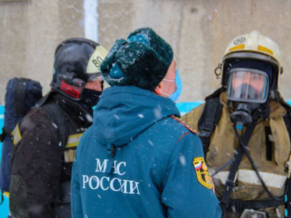 В Норильске во время пожара в жилом доме эвакуировали более сотни человек