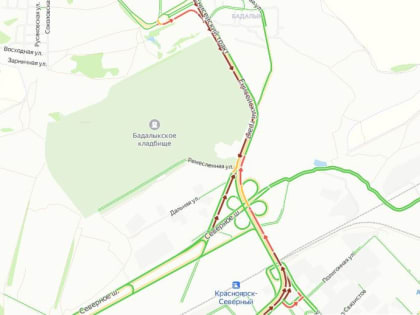 В Красноярске образовались пробки на подъездах к Шинному и Бадалыкскому кладбищам